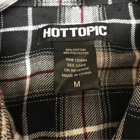 Hot Topic Shirt Size M - Picture 2 of 9